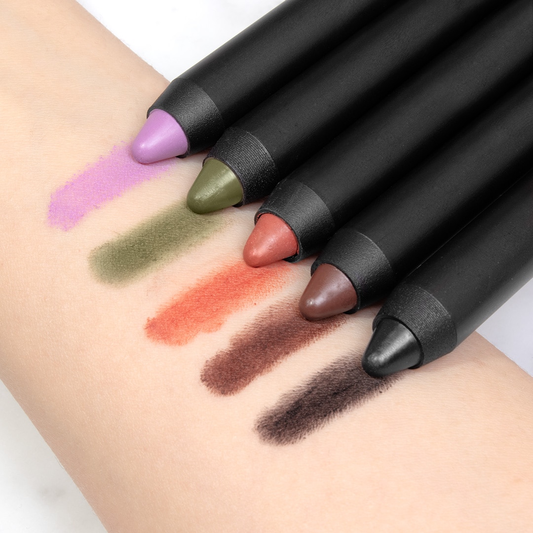 EYES EYELINER (DELINEADOR PARA OJOS)